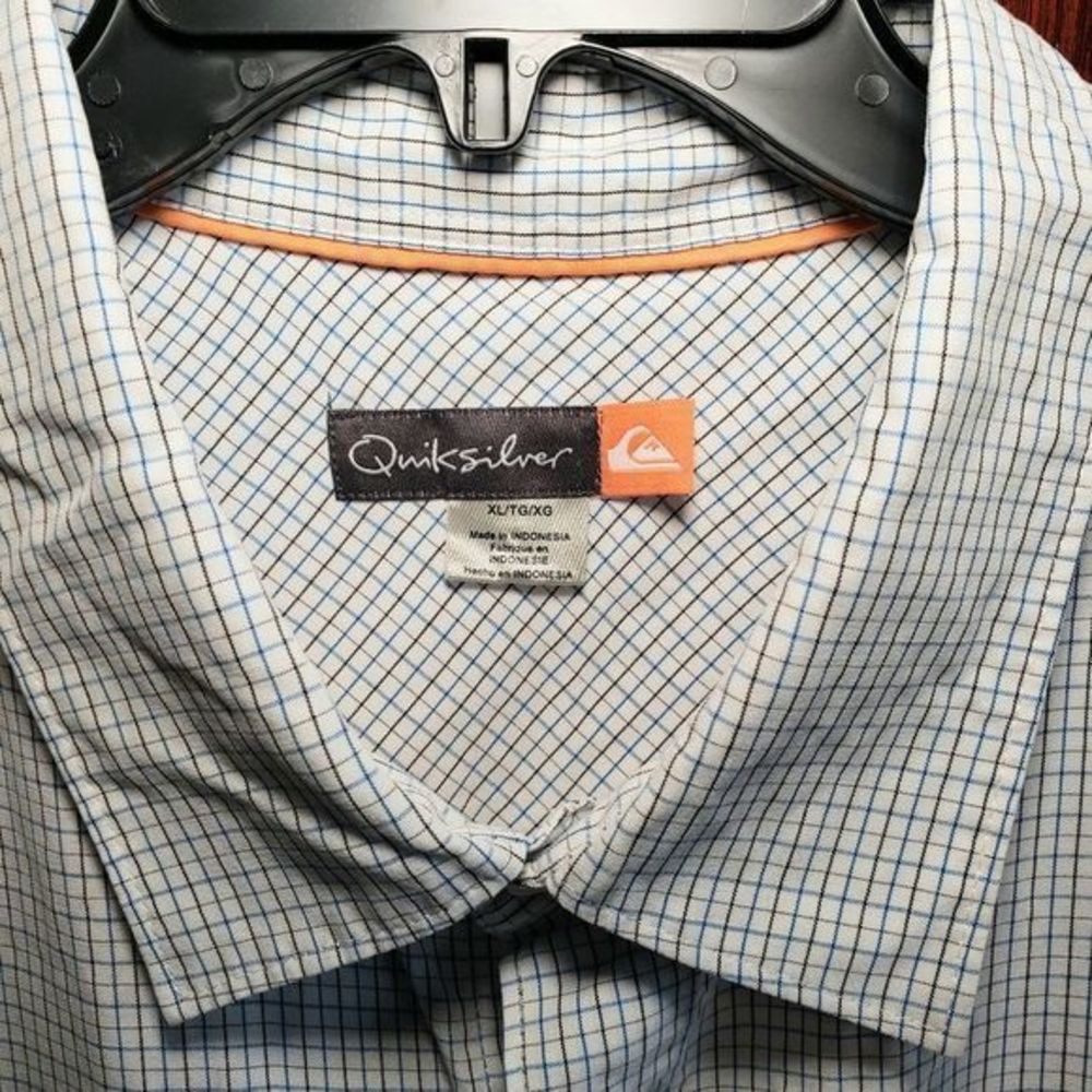 Quicksilver Men's Short Sleeve Blue Button-up Size XLarge - Picture 4 of 4
